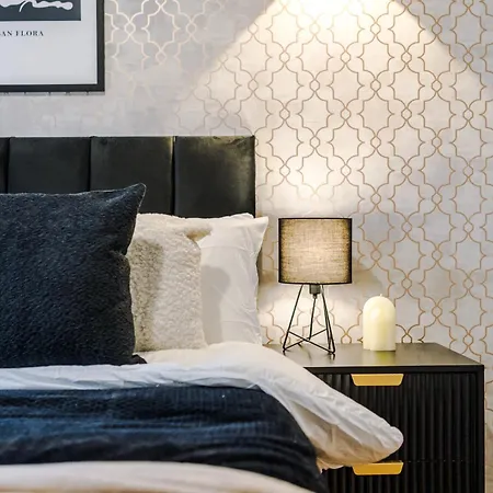 Apartman Penthouse With Private Roof Terrace *